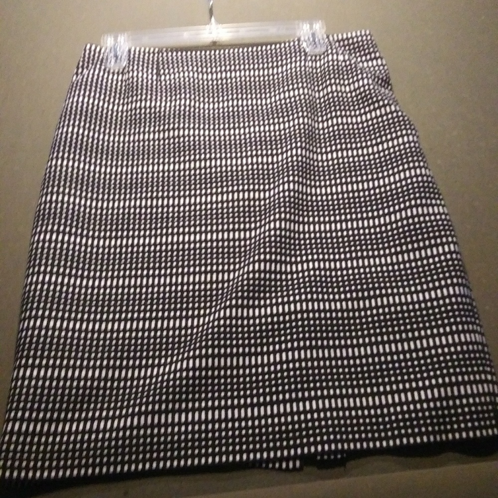 Jones studio suit skirt size 12